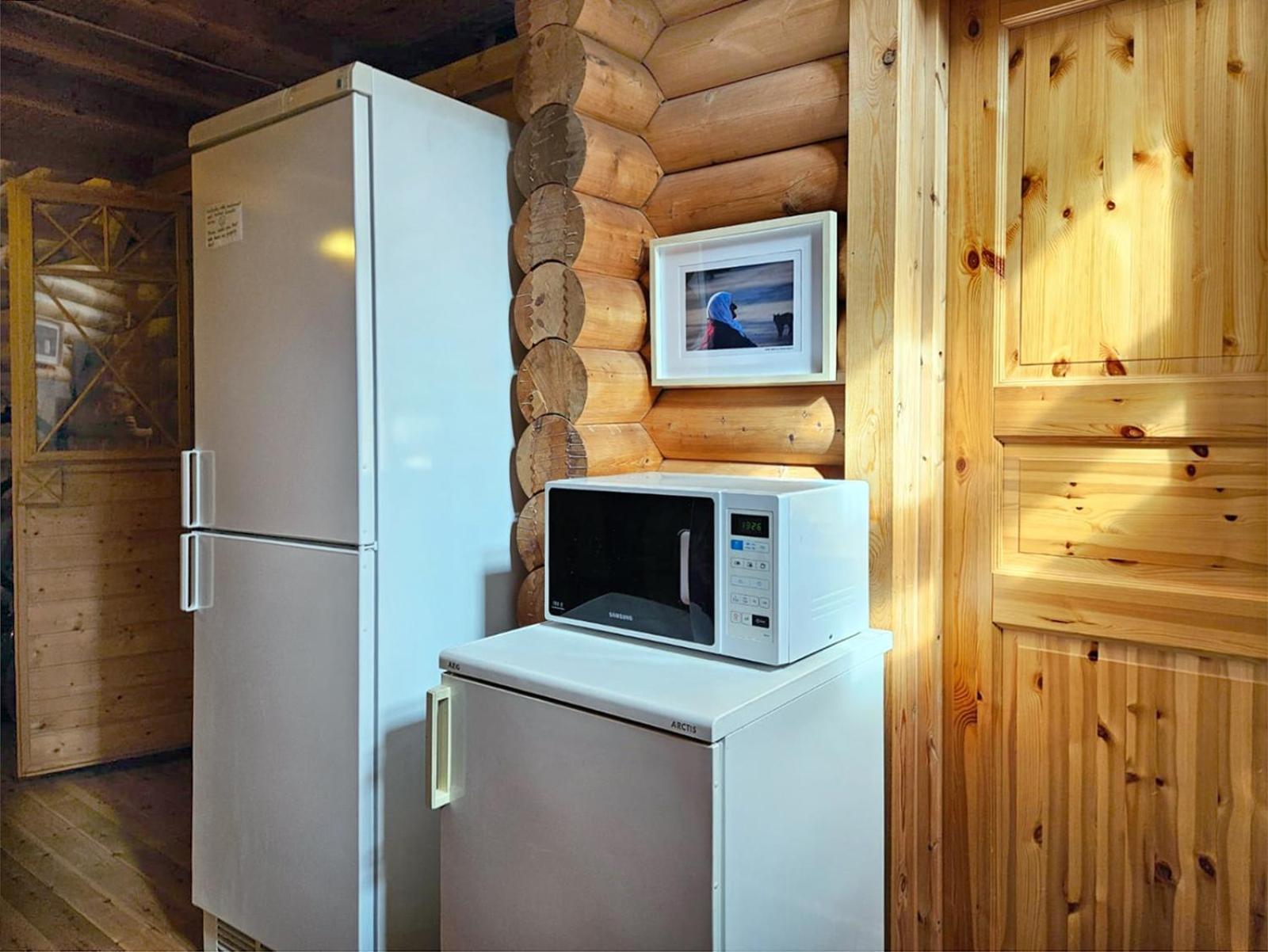 Manna Bb Hotel Karigasniemi Ngoại thất bức ảnh